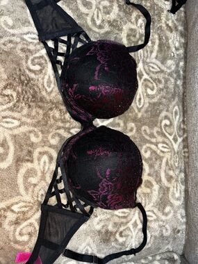 LaSenza Beyond Sexy Push-Up Bra - 34D NWOT